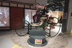 6194cca3-7416-4c55-9a6f-89595e12608c