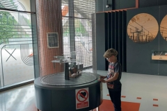 ad36e73b-b051-4a24-98e6-4aa0fce03b39