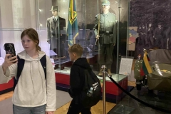 e38276c4-006d-464c-a1de-bb285c538682