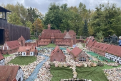 40cd53ad-5e39-44b6-91b1-9274d2474b79