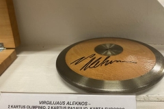 19d61443-3939-4b2d-ace6-0bd3443b9665