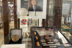 1ceed795-5903-4902-ab54-d536c68080c1