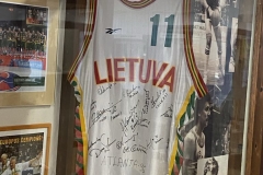 deb046e0-475b-42a2-84cd-228256300964